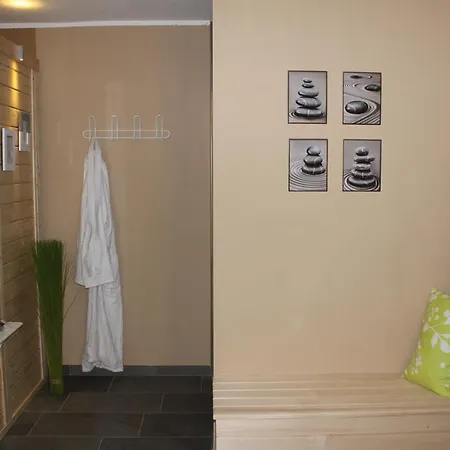 Kaiser Wilhelm - Mit Saunanutzung